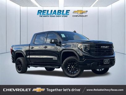 Used 2022 GMC Sierra 1500 Elevation w/ Elevation Premium Package