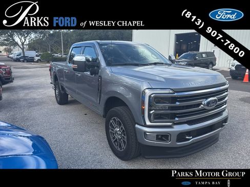 Used 2024 Ford F350 Limited image 3