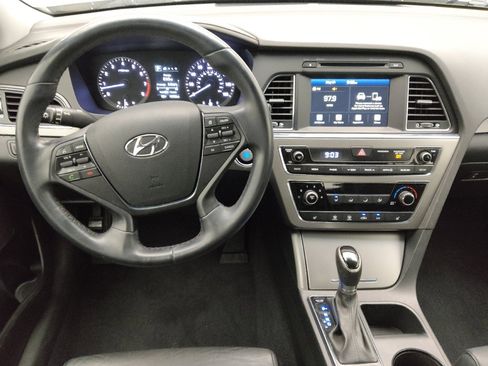 Used 2017 Hyundai Sonata Sport w/ Value Edition Package 02 FWD image 22