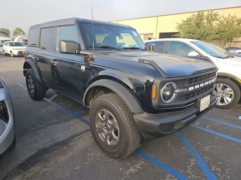 Used 2025 Ford Bronco Big Bend AWD/4WD image 3