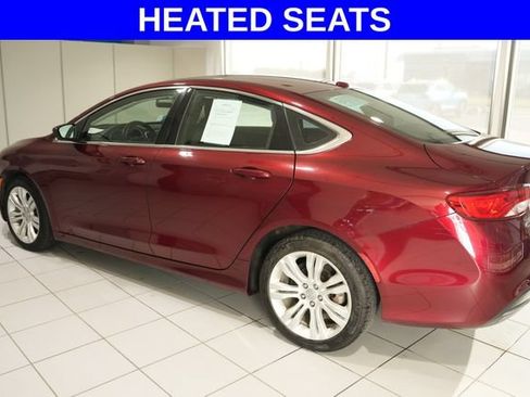 Used 2015 Chrysler 200 Limited w/ Comfort Group FWD image 4
