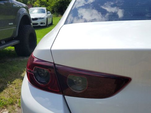 Used 2021 MAZDA MAZDA3 s FWD image 17