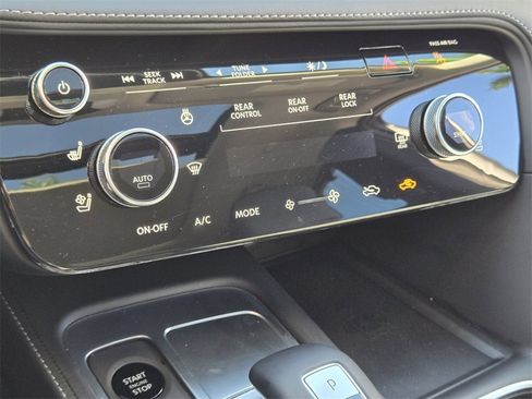 Certified 2026 INFINITI QX60 Luxe w/ Cargo Package image 25