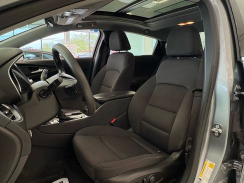 Used 2023 Chevrolet Malibu LT FWD image 21