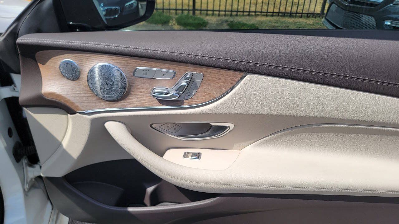 Used 2019 Mercedes-Benz E 450 Coupe image 31