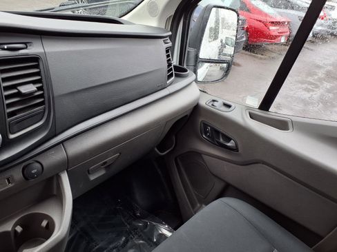 Used 2024 Ford Transit 250 Low Roof w/ Exterior Upgrade Package image 24