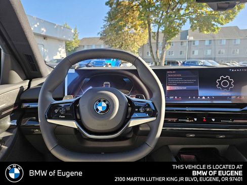 New 2026 BMW 530i xDrive w/ Premium Package AWD/4WD image 22