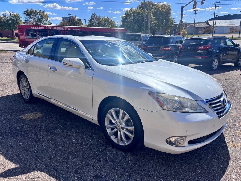 Used 2012 Lexus ES 350 FWD image 2