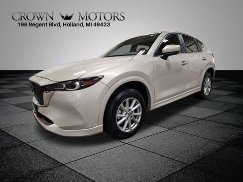 Used 2024 MAZDA CX-5 AWD 2.5 S w/ Select Package image 7