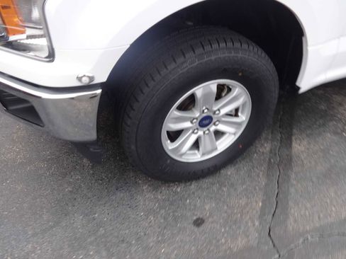 Used 2019 Ford F150 XLT image 3