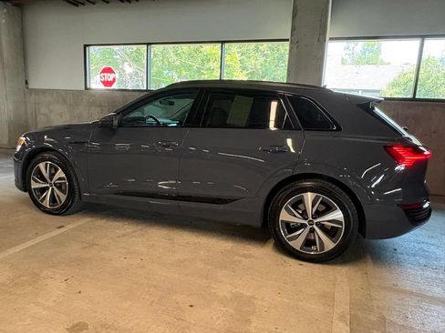 Used 2024 Audi Q8 e-tron Premium AWD/4WD image 3