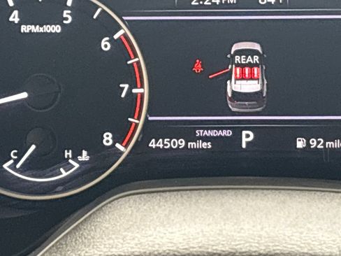 Used 2025 Nissan Rogue SV FWD image 22