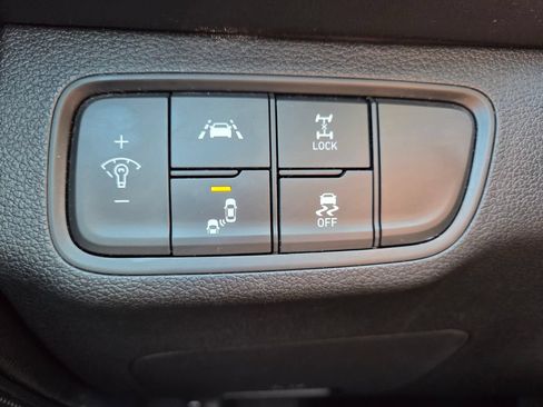 Used 2020 Hyundai Santa Fe SEL AWD/4WD image 12