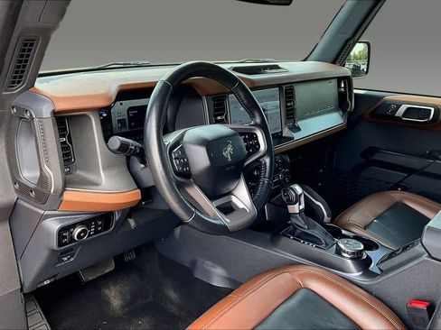 Used 2024 Ford Bronco Outer Banks AWD/4WD image 7