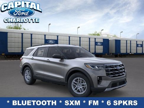 New 2026 Ford Explorer Active w/ Active Comfort Package RWD image 8