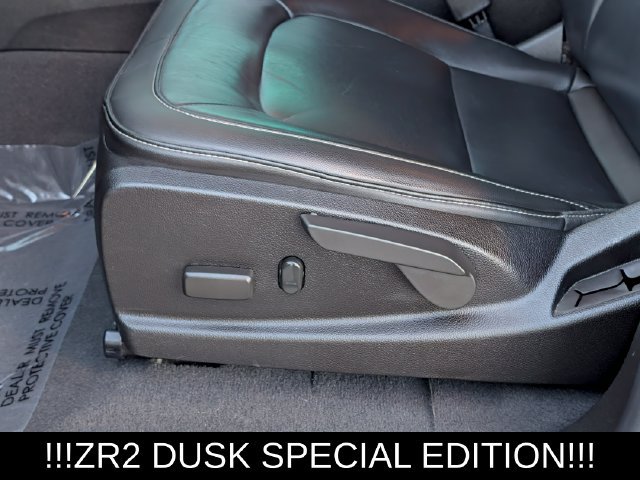 Used 2021 Chevrolet Colorado ZR2 w/ ZR2 Dusk Special Edition AWD/4WD image 17