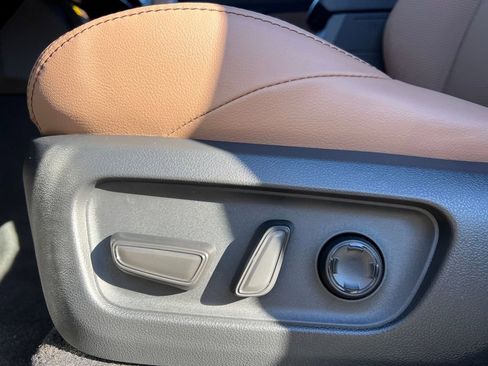 New 2026 Toyota 4Runner Limited image 8