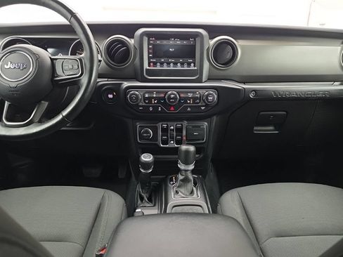 Used 2022 Jeep Wrangler Unlimited Sport AWD/4WD image 31