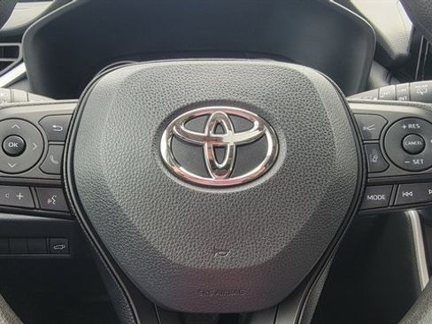 Used 2020 Toyota RAV4 XLE w/ Convenience Package AWD/4WD image 24