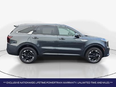 Used 2024 Kia Sorento S