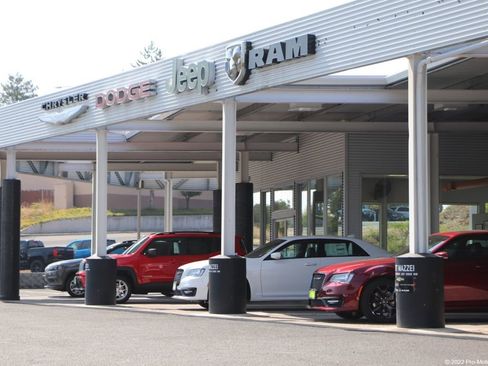 Used 2023 Ford F150 XLT image 37