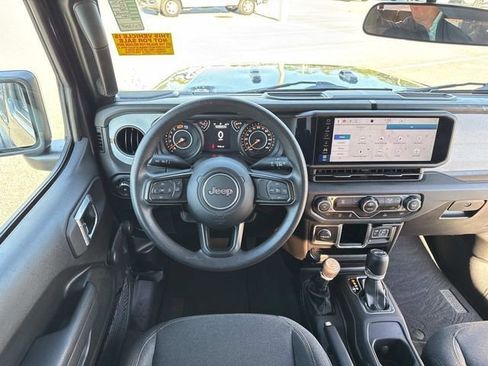 Used 2024 Jeep Wrangler Sport image 14