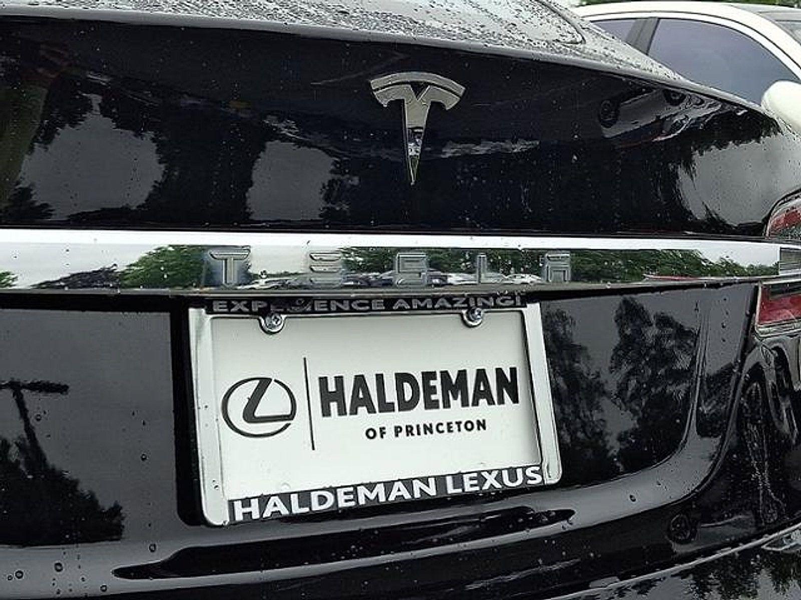 Used 2016 Tesla Model S RWD image 33