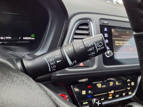 Used 2022 Honda HR-V EX-L image 18