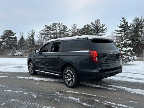 New 2025 Ford Expedition Max Active image 5