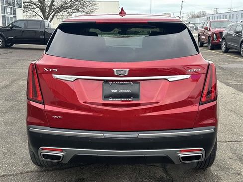 Certified 2022 Cadillac XT5 Premium Luxury image 7