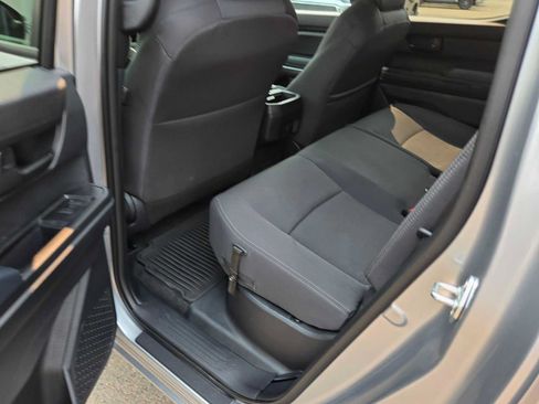 Certified 2026 Toyota Tacoma SR5 AWD/4WD image 14