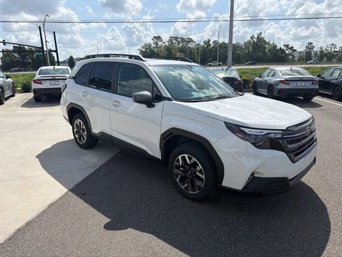 New 2026 Subaru Forester Premium AWD/4WD image 3