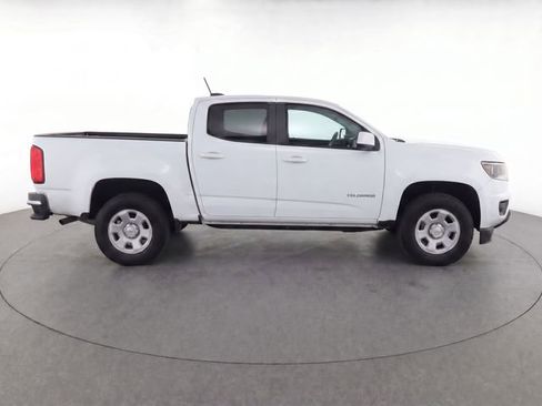 Used 2022 Chevrolet Colorado W/T w/ Custom Special Edition image 4