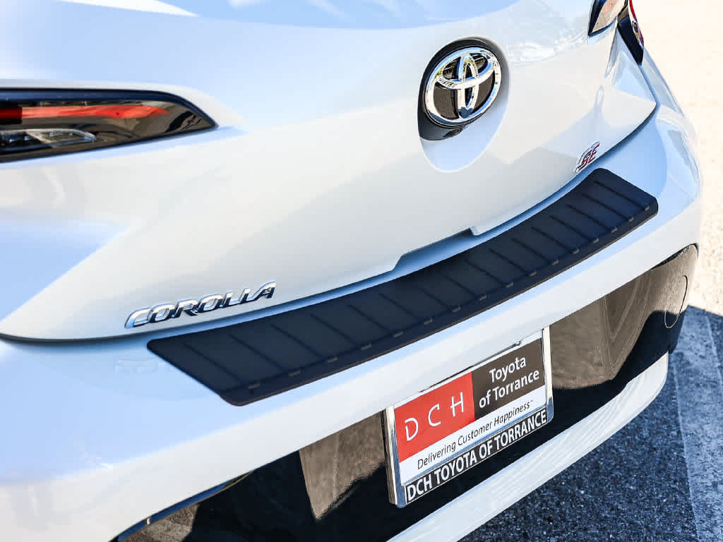 New 2027 Toyota Corolla SE w/ SE Premium Package FWD image 7