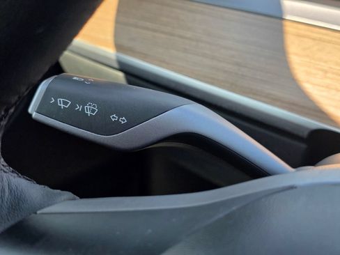 Used 2023 Tesla Model 3 Standard Range RWD image 36