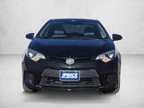Used 2015 Toyota Corolla L image 2