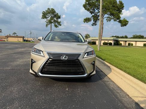 Used 2017 Lexus RX 350 FWD w/ Premium Package image 3