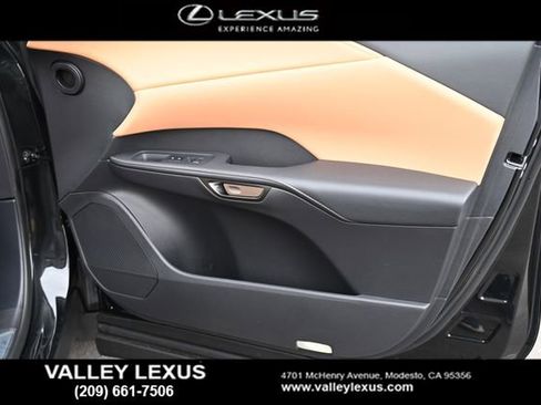 New 2026 Lexus RX 450h AWD image 17