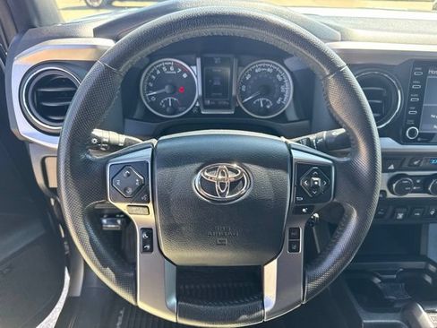 Certified 2020 Toyota Tacoma Limited AWD/4WD image 11
