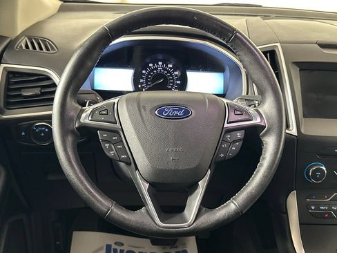 Used 2017 Ford Edge SEL w/ Equipment Group 201A AWD/4WD image 22