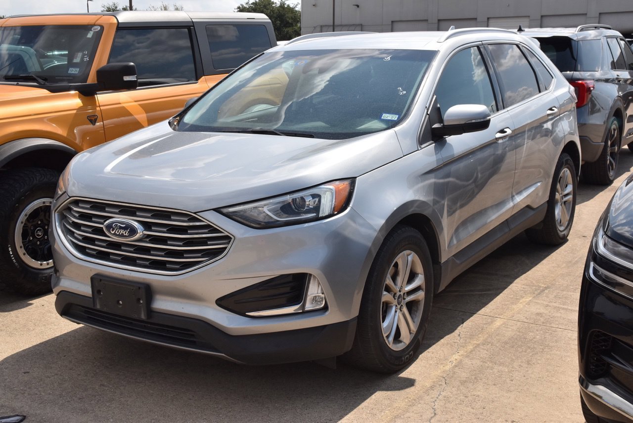 Used 2020 Ford Edge SEL FWD image 2
