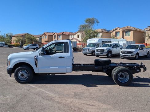 New 2026 Ford F350 XL image 24