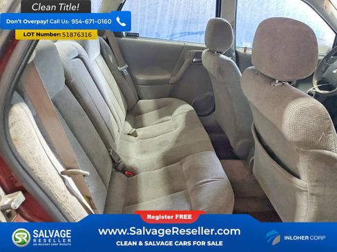 Used 2001 Saturn L-Series L200 FWD image 13