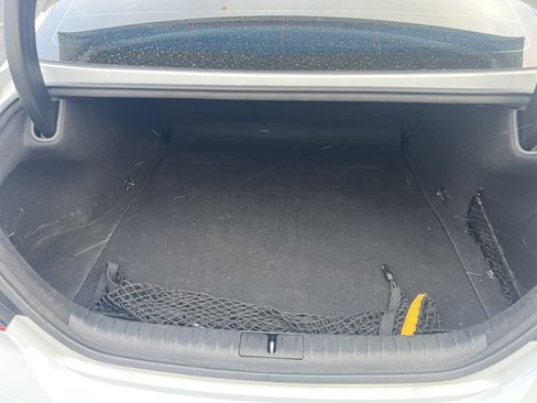 Used 2022 Genesis G70 2.0T image 30