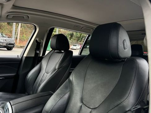 Used 2020 BMW X7 xDrive40i w/ Premium Package image 15
