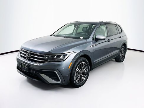 Used 2024 Volkswagen Tiguan Wolfsburg Edition image 3