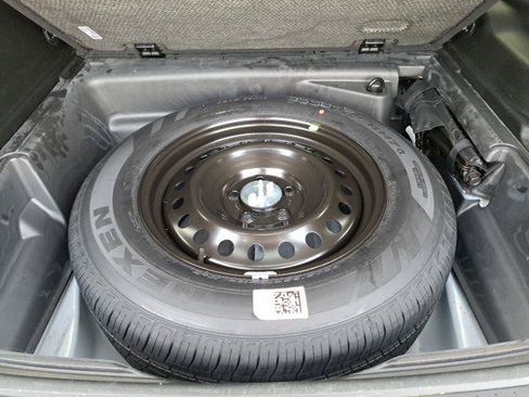 Certified 2023 Jeep Grand Cherokee Altitude AWD/4WD image 10