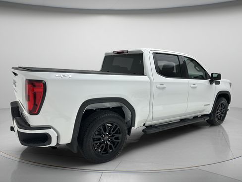 Used 2024 GMC Sierra 1500 Elevation w/ LPO, GMC Protection Package AWD/4WD image 4