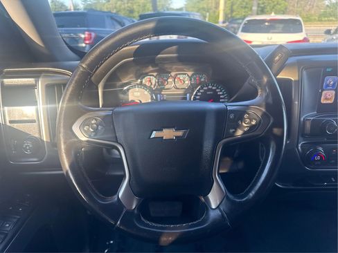 Used 2018 Chevrolet Silverado 1500 LT w/ Texas Edition image 19