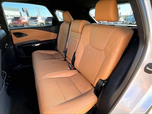 Certified 2025 Lexus RX 350 Premium w/ Accessory Package (Z1) FWD image 21
